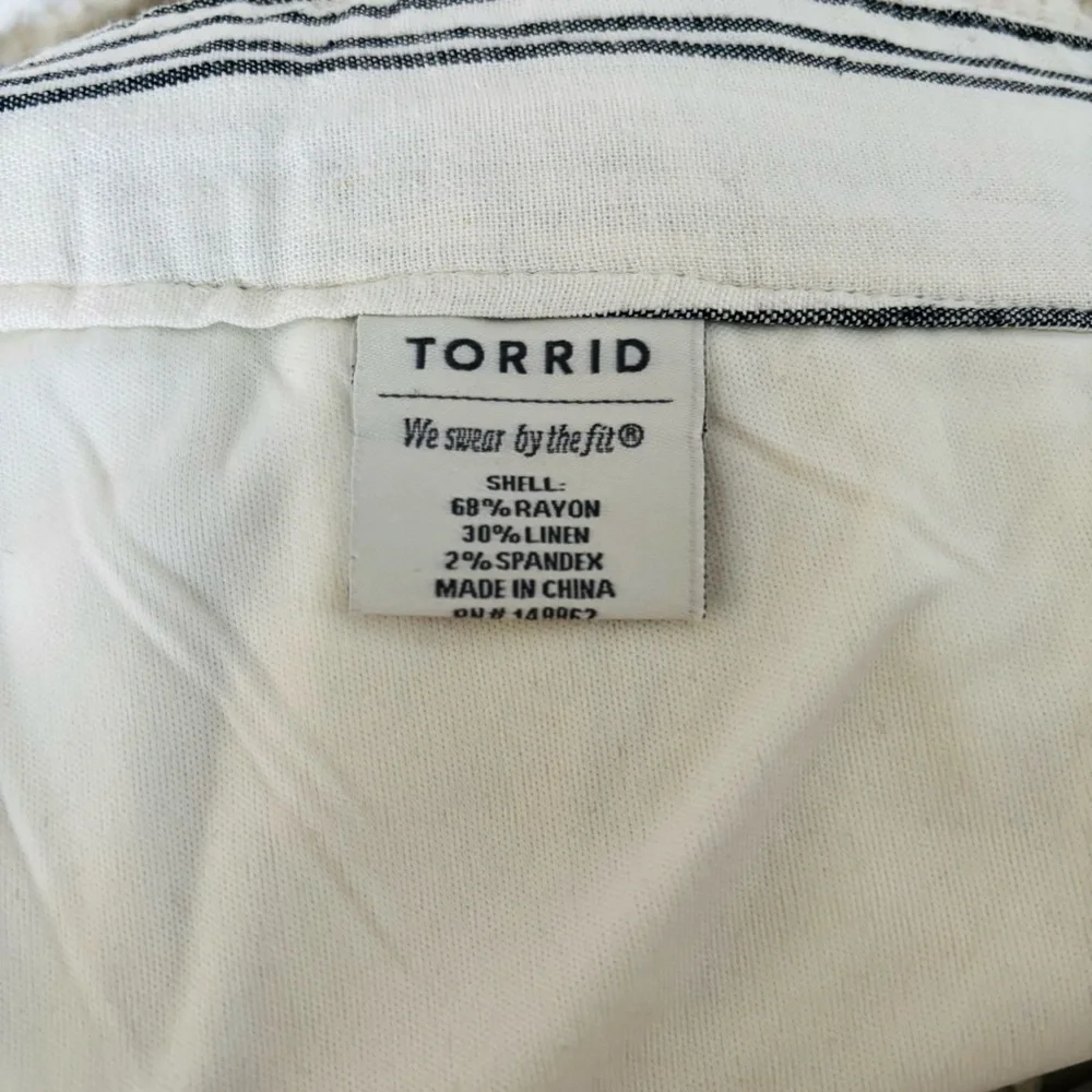 Torrid Striped Black and White‎ Women's Shorts